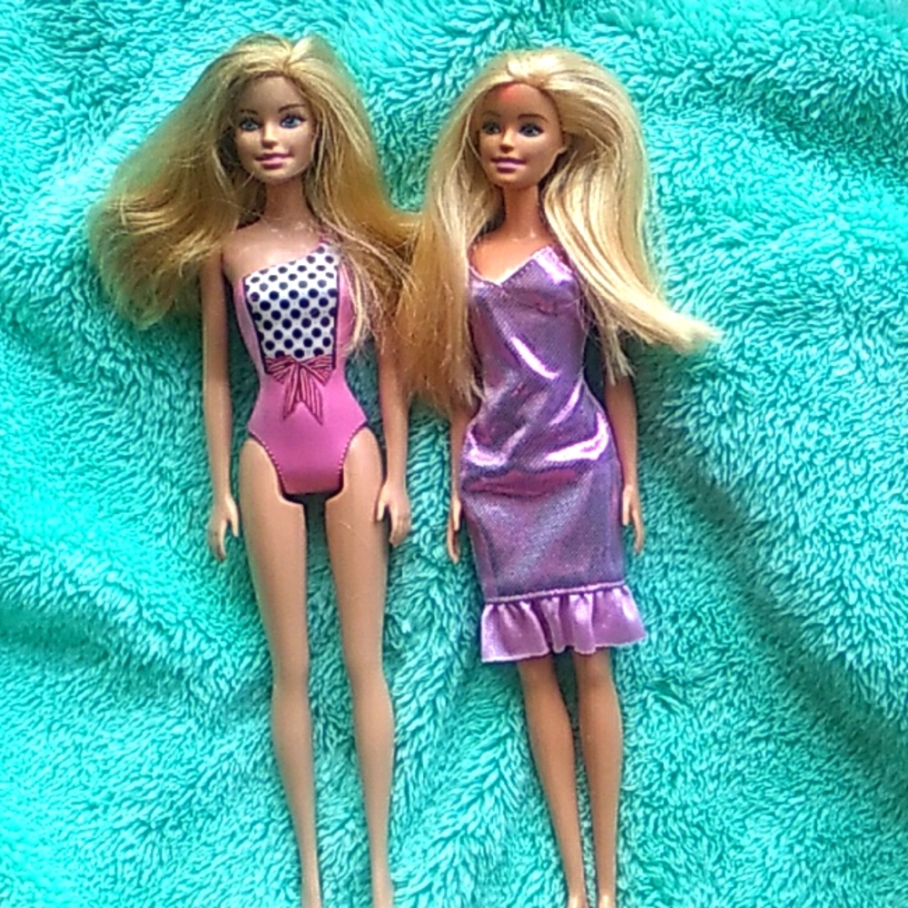 Barbie doll lot
